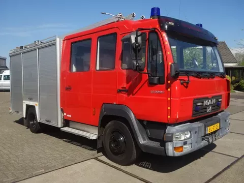 MAN LE 220C GODIVA POMP 2000 LITER TANK,MANUAL GEARBOX MAN LE 220C GODIVA POMP 2000 LITER TANK,MANUAL GEARBOX